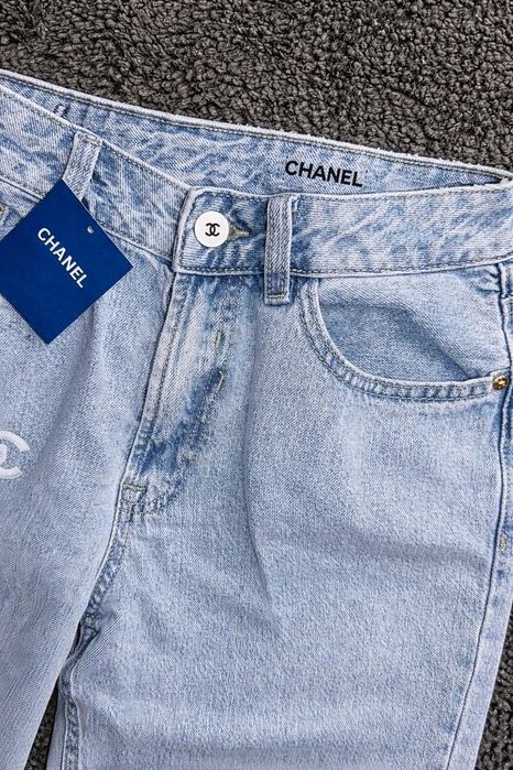 нови дълги светли дънки на шанел дънков деним панталон chanel нов