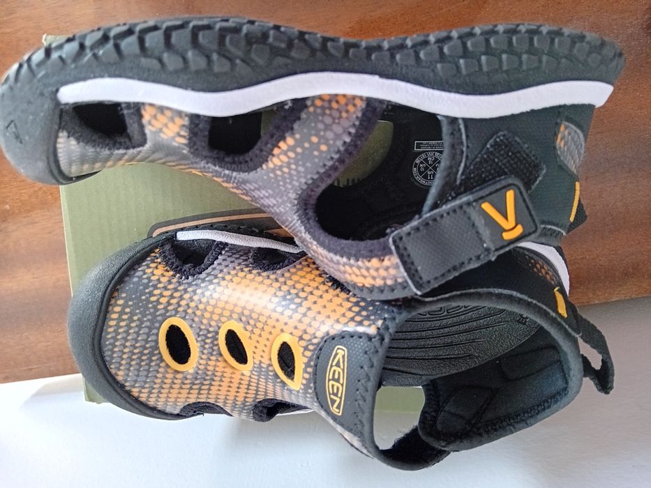 .Keen N29 нови сандали