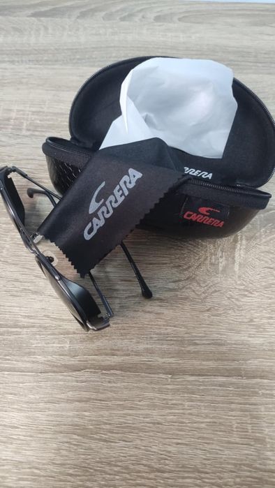 Carrera Слънчеви очила.