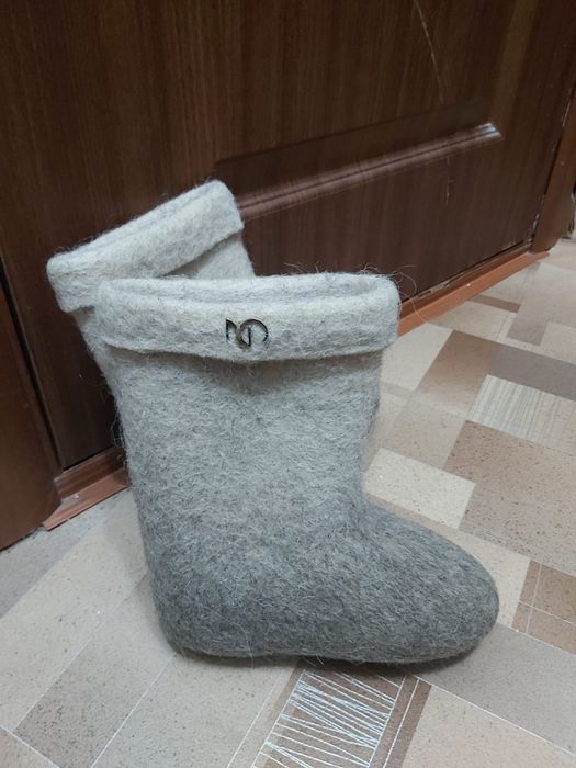 Продам валенки в отличном состоянии!