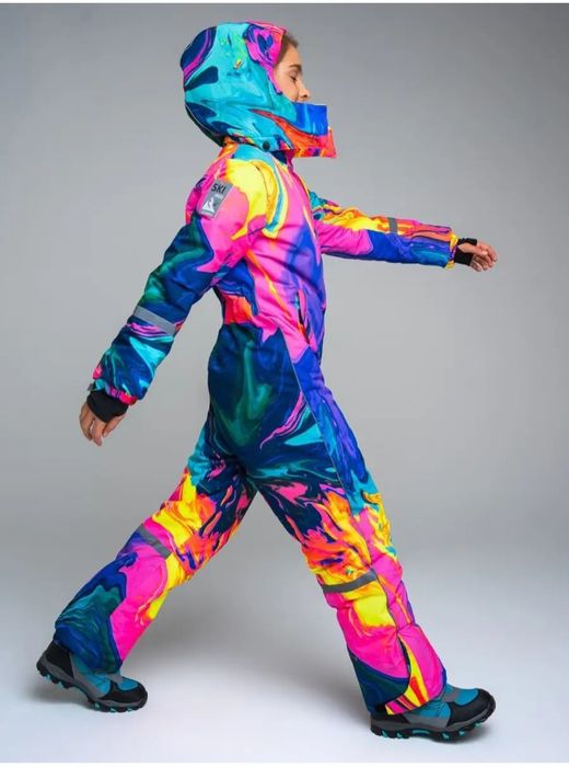 Продам лыжный комбинезон