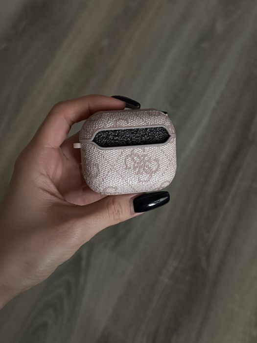 GUESS калъф за airpods 3