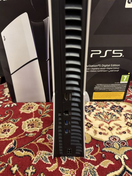 Playstation 5 slim 1tb