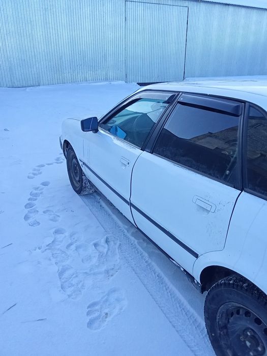 Продам Ауди 80 в4 на ходу 2л моно