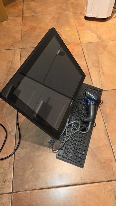 Sistem POS touchscreen Colormetrics P1000, Touchscreen + scaner
