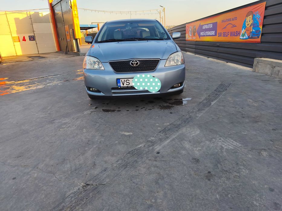 TOYOTA Corolla 2004 — imagine 3