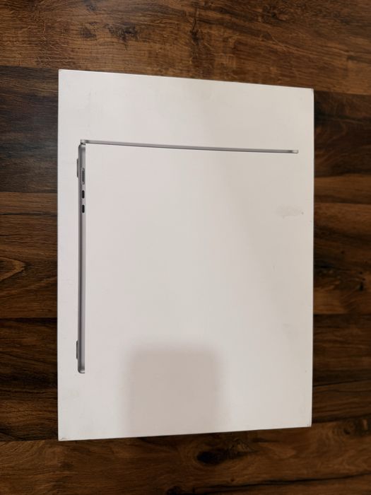 MacBook Air Mac14,15