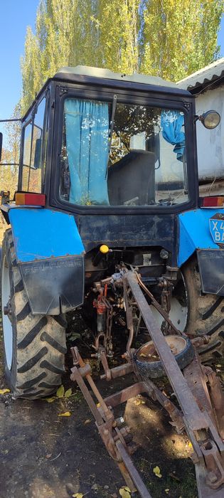 Трактор прес телешка