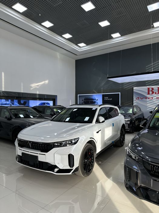 Voyah free 318 , 3 yil garantiyasi bilan!