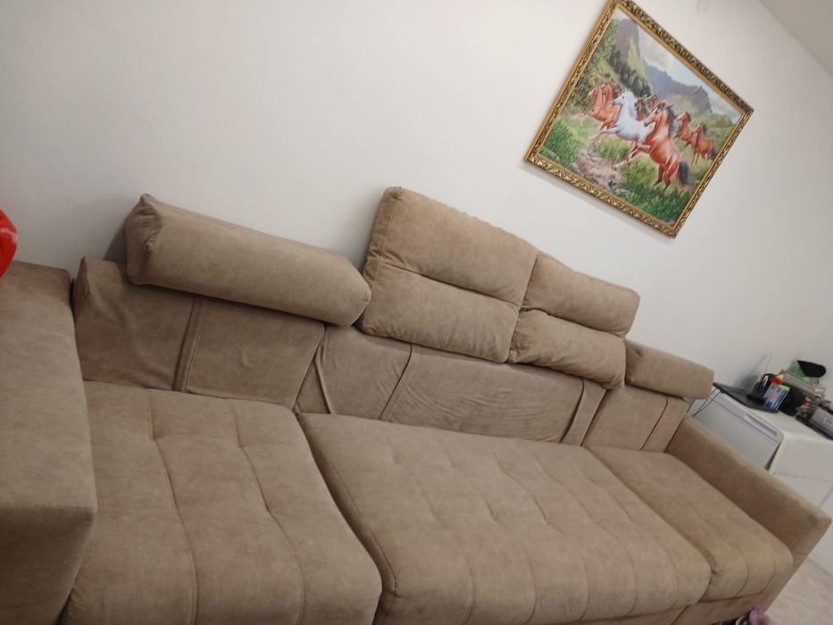 Продается диван в хорошем состоянии