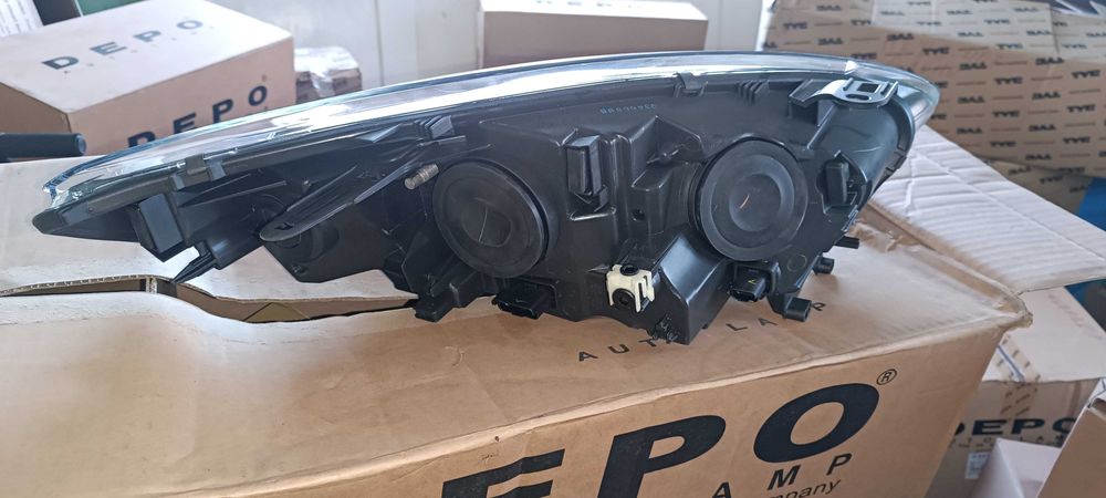 Фар Електрически Renault Megane