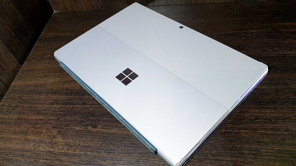 Microsoft SURFACE PRO 5 I5 8\256gb