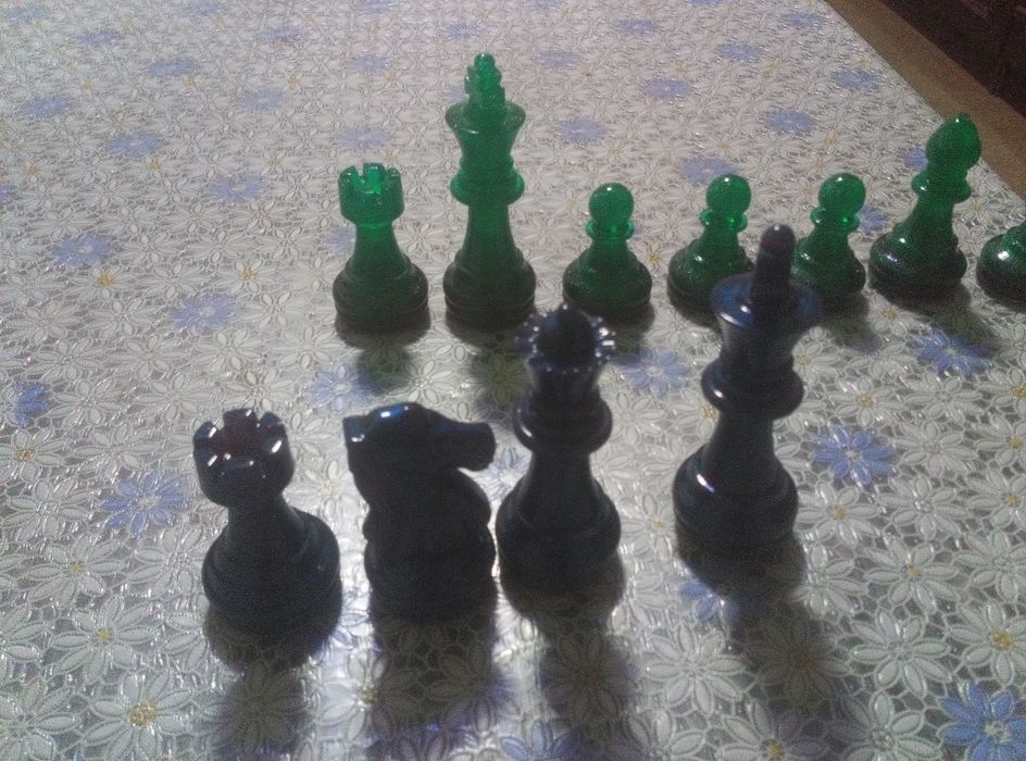 Шахматы нарды из эпоксидной смолы