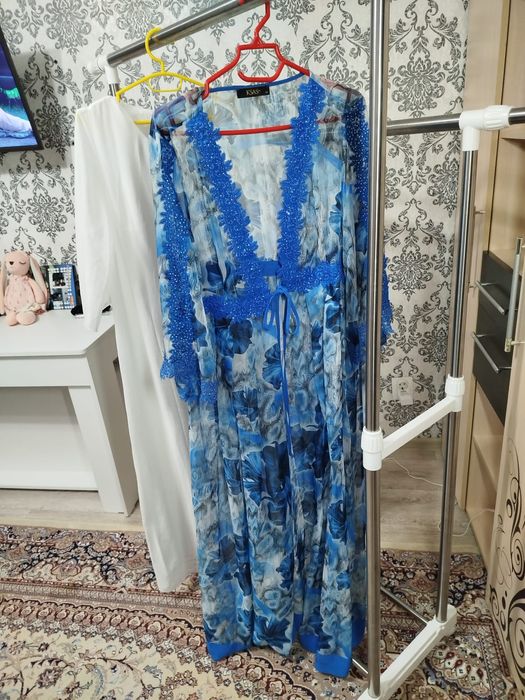 Платья вечерний для красивых дам