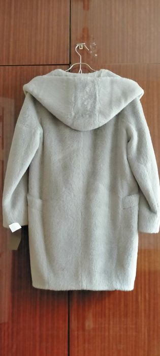 Продаётся женское пальто