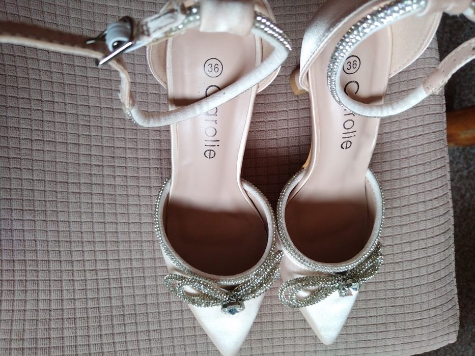 Pantofi eleganți toc 6 cm marime 36