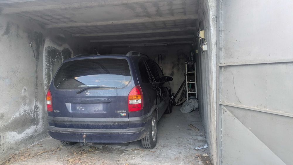 Гараж  под наем - Люлин 3