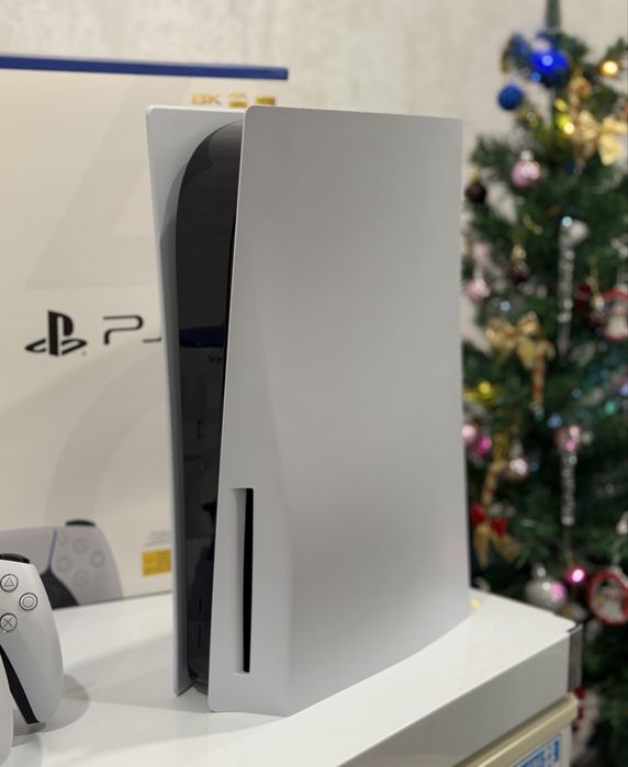Продам Playstation 5, в идеальном состоянии
