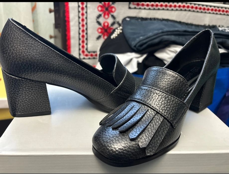 Pantofi toc 39 noi