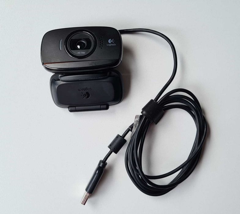 Logitech C510 USB камера HD 720p (360 градуса, Микрофон)
