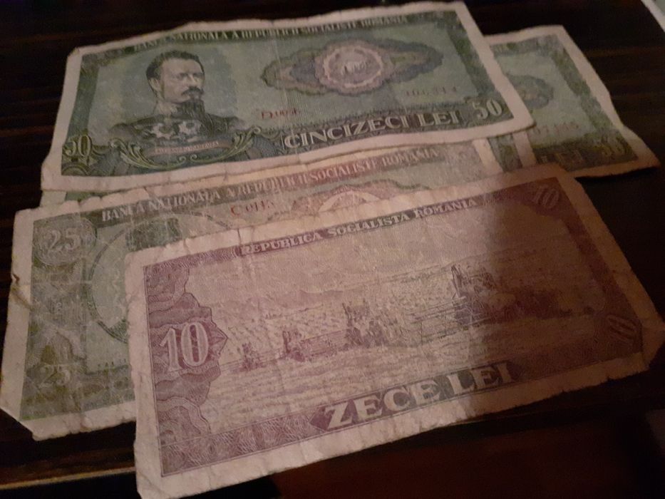 Bancnote de 10,25 și 50 lei din RSR