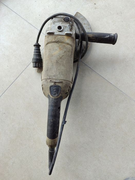 Продам балгарку в отл. состоянии.