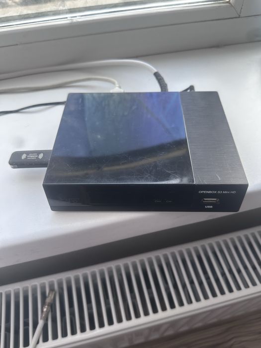 Продам спутниковый тв ресивер openbox s3 mini hd