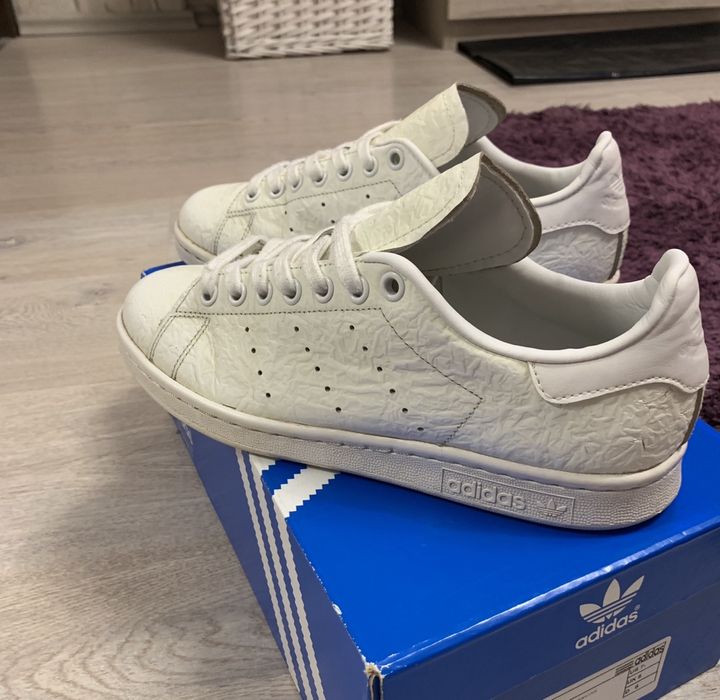 Лимитиран модел маратонки Adidas