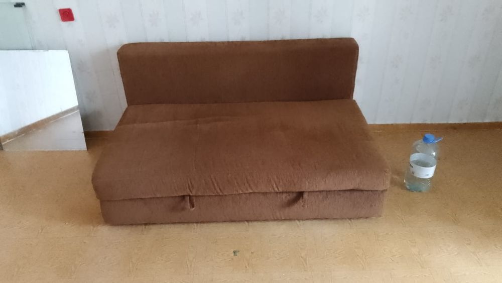 Отдам диван бесплатно