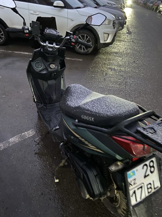 Мопед сатылады срочна