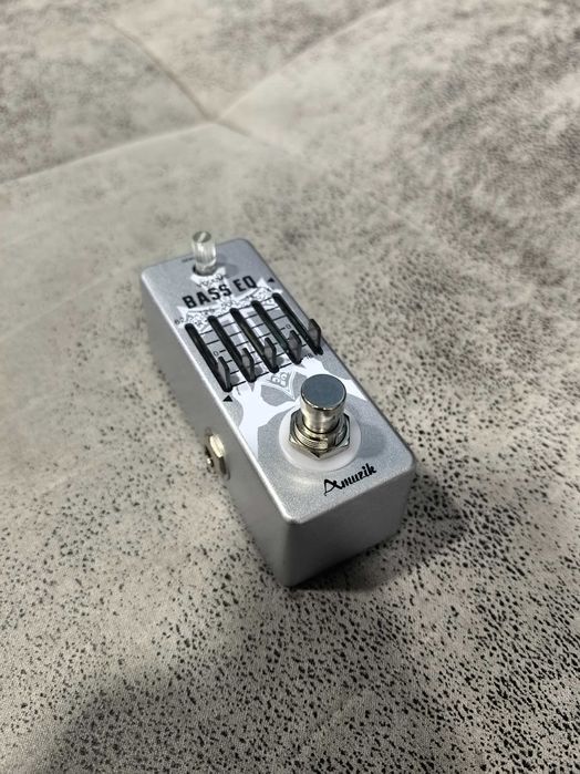 Педаль Amuzik LEF-317B Bass EQ