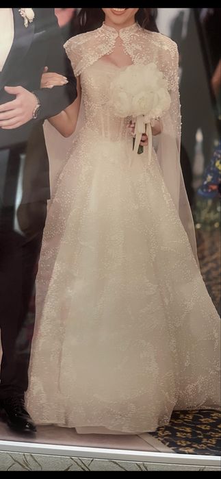 Продам шикарное свадебное платье