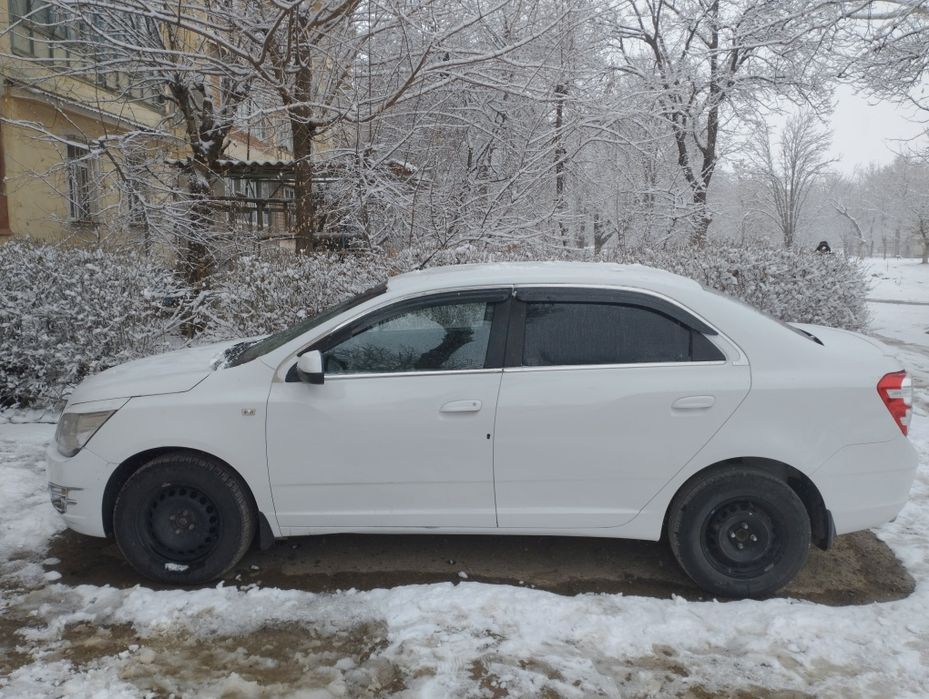 Chevrolet Cobalt avtomobili