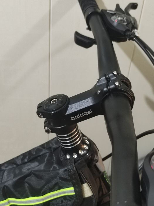 Велосипед  Адидаси