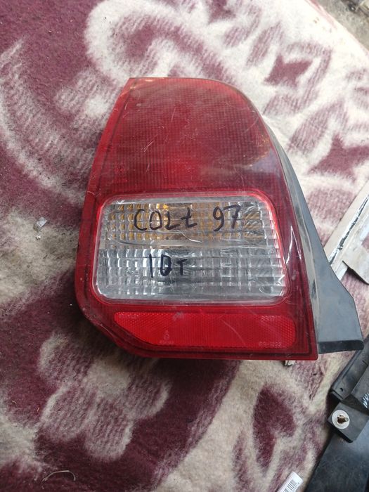 Фонарь Митсубиси Кольт