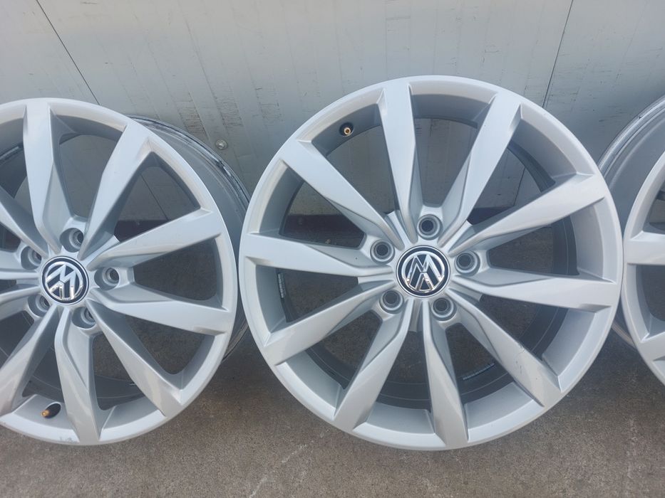 Jante aluminiu ORIGINALE r17 / Vw Audi Skoda Seat / 5x112
