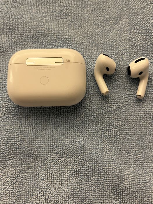 Наушник AirPods pro
