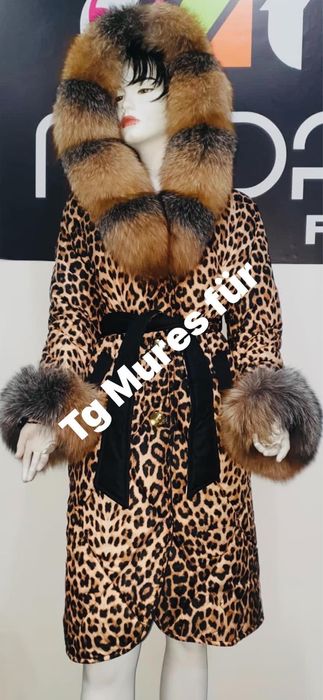 Haina de blana  dama