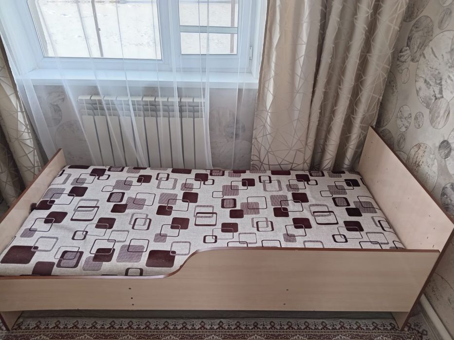 Төсек сатам 15000мың