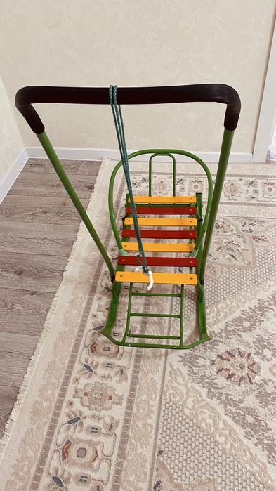 Срочно продам санки