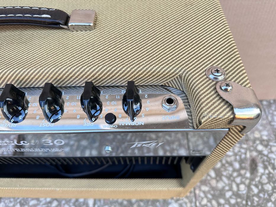 Amplificator combo chitara cu tuburi Peavey Classic 30 30W 12-Inch USA