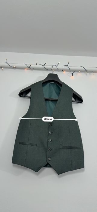 Costum de evenimente barbatesc