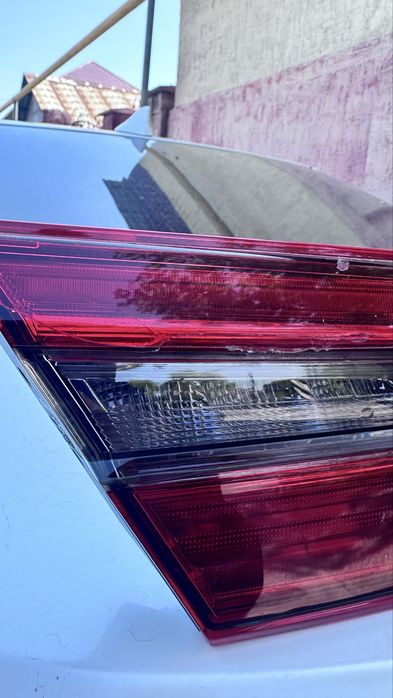 Фонарь от камри 70