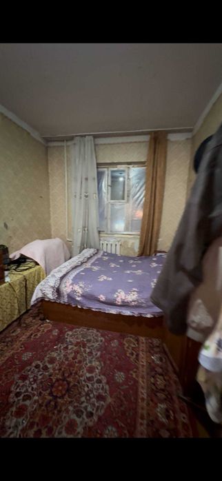 СРОЧНО, Корасаройда 5 хонали квартира сотилади!