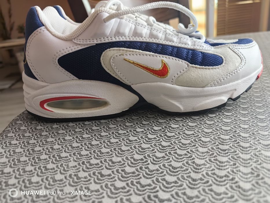Nike air max нови