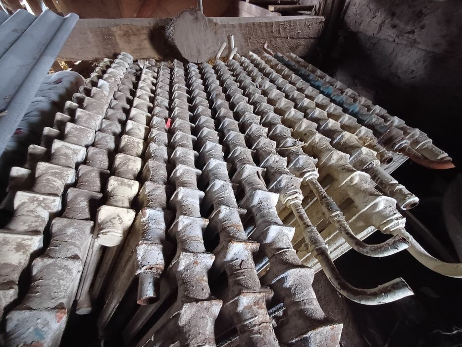 Батарея чугун отличное состояние