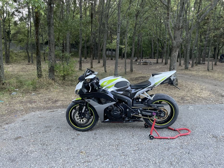 Honda Cbr 600RR-Hannspree-Tan Kate