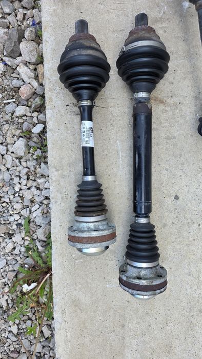 Предни Полуоски VW Passat B6 3.2 FSI
