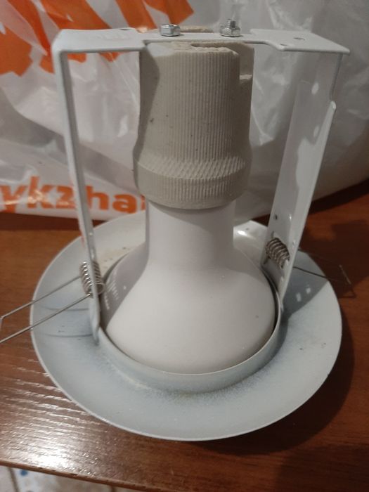 Сафиты с лампочками в сборе б/у