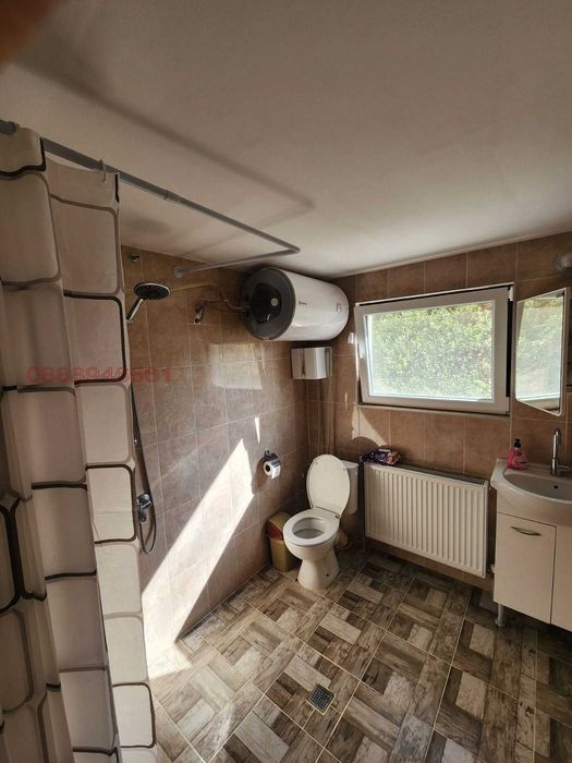 Продава се Къща в с. Драгневци, Област Габрово - 100 кв.м за 1400 €/кв.м - Снимка #2